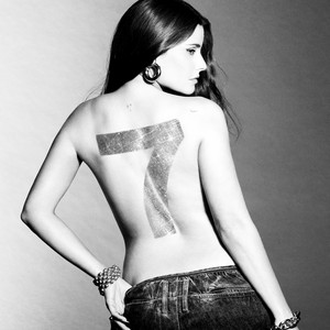 Nelly Furtado & Bomba Estereo - Corazon
